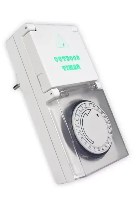 Must-Have Calex waterdichte IP44 wandcontactdoos timer 24h