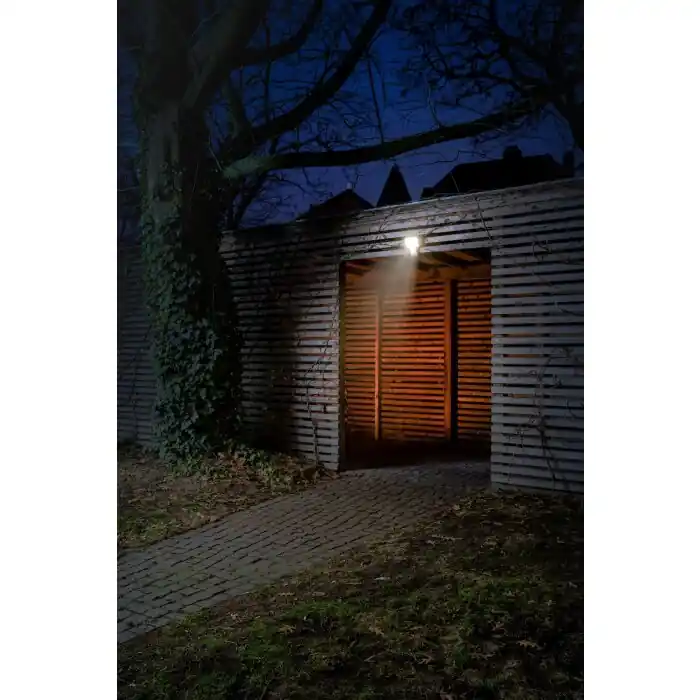 LEDVANCE ENDURA® Tuinspot Wit, 1-licht, Bewegingsmelder Laatste Kans