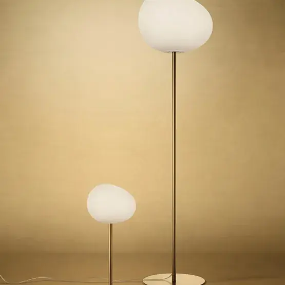 Gregg media vloerlamp, goud/wit Alleen Vandaag