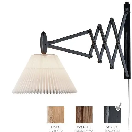 LE KLINT Sax 233-2/21 Wandlamp - Zwart eiken met standaard kap - Wit Weekendaanbieding